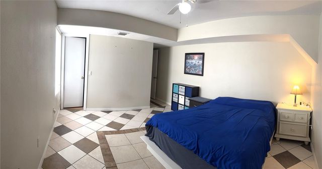 495 BURKE ROAD, Venice, FL 34293