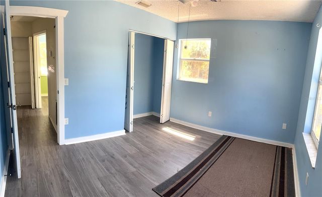 495 BURKE ROAD, Venice, FL 34293