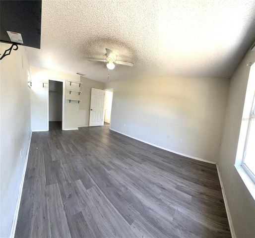 495 BURKE ROAD, Venice, FL 34293