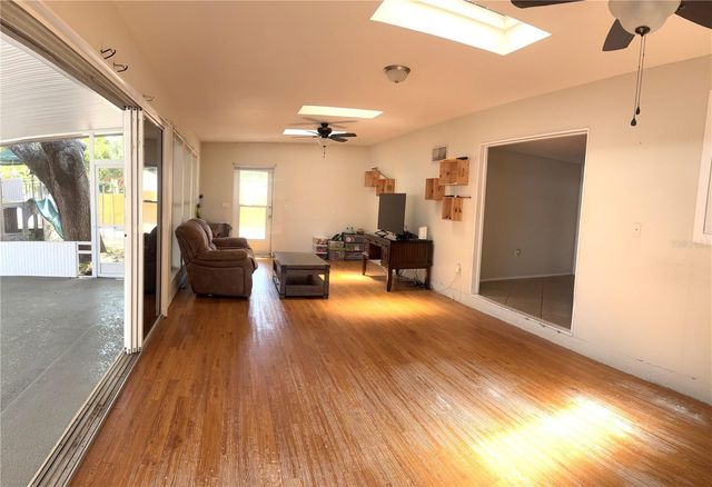 495 BURKE ROAD, Venice, FL 34293