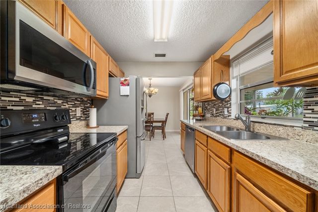 1536 Meadowbrook Street, Lake Placid, FL 33852