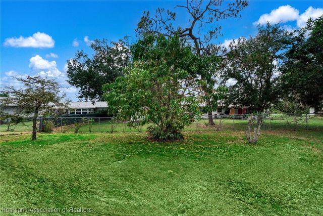 1536 Meadowbrook Street, Lake Placid, FL 33852