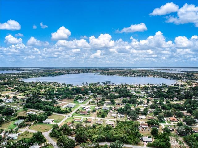 1536 Meadowbrook Street, Lake Placid, FL 33852