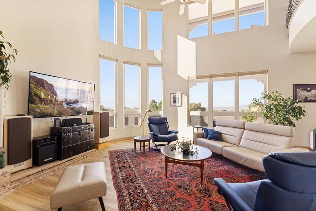 6109 Copper Rose Street NE, Albuquerque, NM 87111