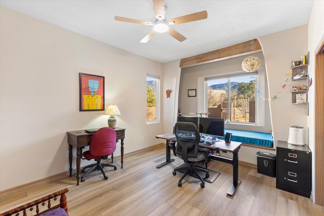 6109 Copper Rose Street NE, Albuquerque, NM 87111