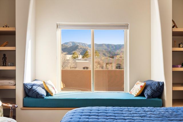 6109 Copper Rose Street NE, Albuquerque, NM 87111