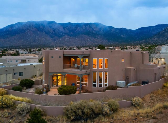 6109 Copper Rose Street NE, Albuquerque, NM 87111