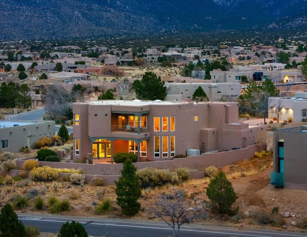 6109 Copper Rose Street NE, Albuquerque, NM 87111