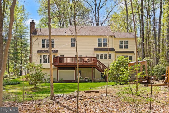 6823 BRIMSTONE LN, Fairfax Station, VA 22039