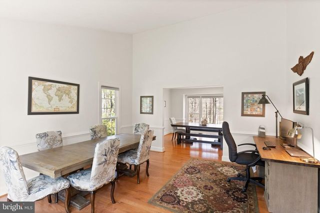 6823 BRIMSTONE LN, Fairfax Station, VA 22039