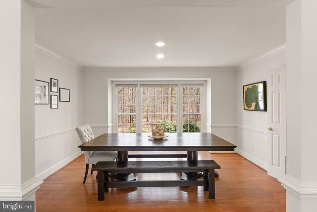 6823 BRIMSTONE LN, Fairfax Station, VA 22039