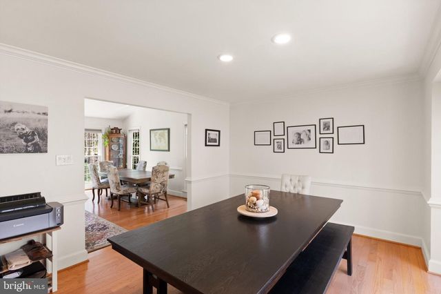 6823 BRIMSTONE LN, Fairfax Station, VA 22039