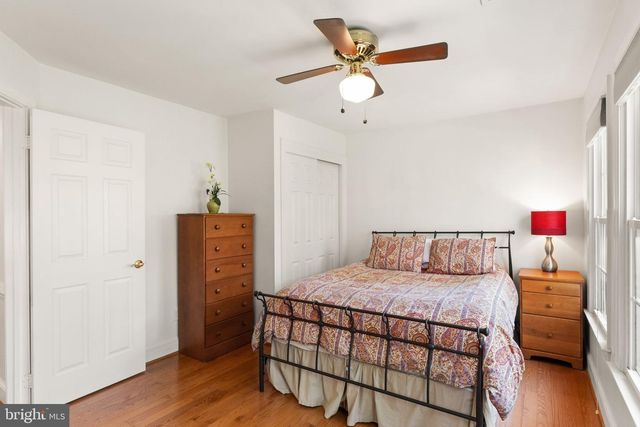 6823 BRIMSTONE LN, Fairfax Station, VA 22039