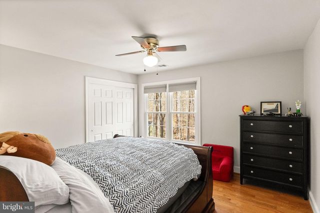 6823 BRIMSTONE LN, Fairfax Station, VA 22039