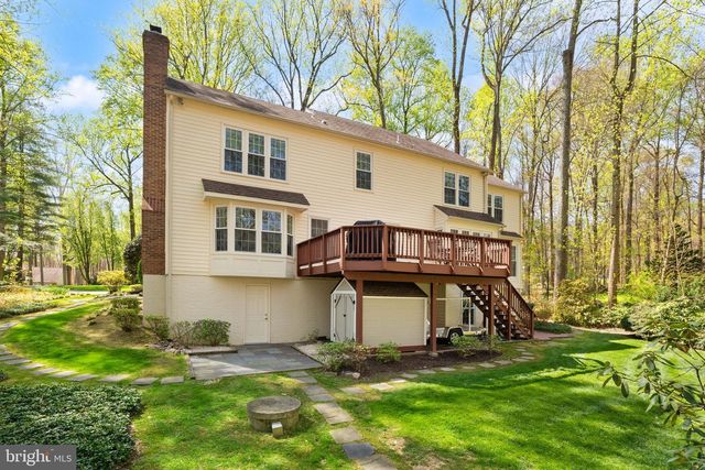 6823 BRIMSTONE LN, Fairfax Station, VA 22039