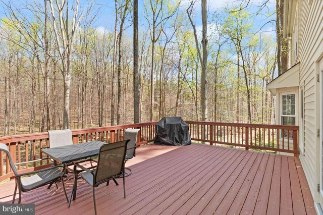 6823 BRIMSTONE LN, Fairfax Station, VA 22039