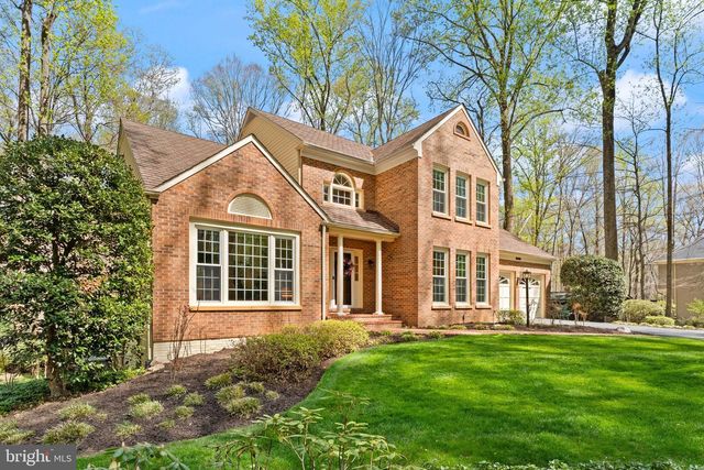 6823 BRIMSTONE LN, Fairfax Station, VA 22039