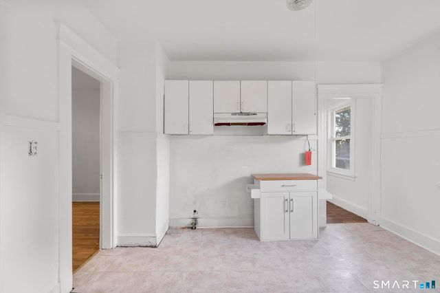 97 Wall Street, Waterbury, CT 06705