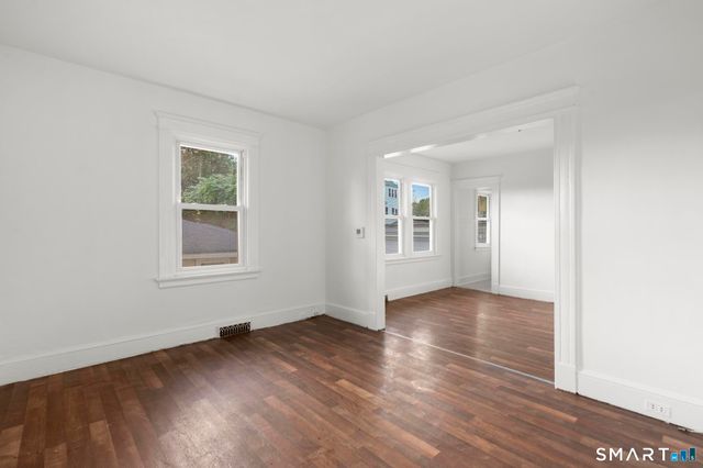 97 Wall Street, Waterbury, CT 06705