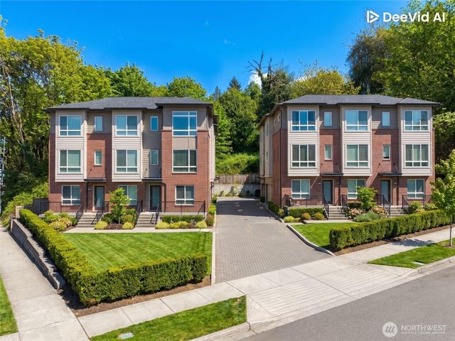 3804 23rd Avenue SW, Seattle, WA 98106