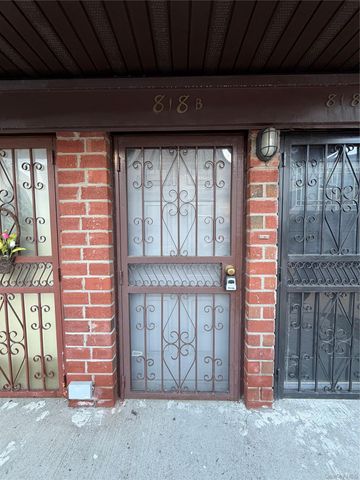 818 Trinity Avenue B, Bronx, NY 10456