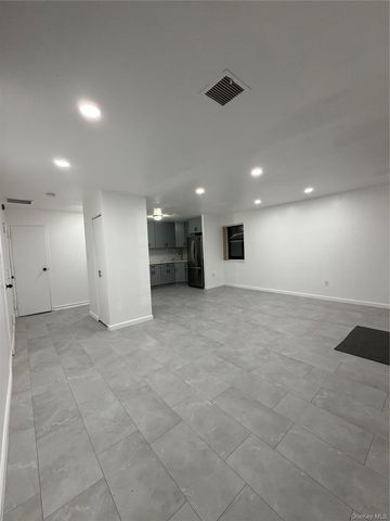 818 Trinity Avenue B, Bronx, NY 10456