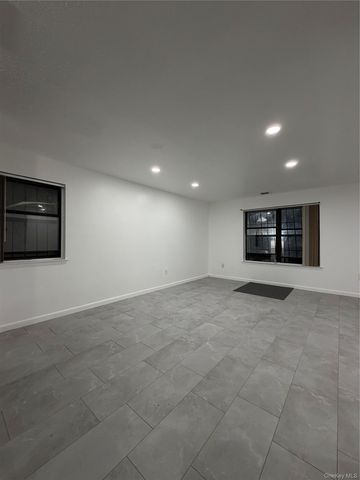 818 Trinity Avenue B, Bronx, NY 10456
