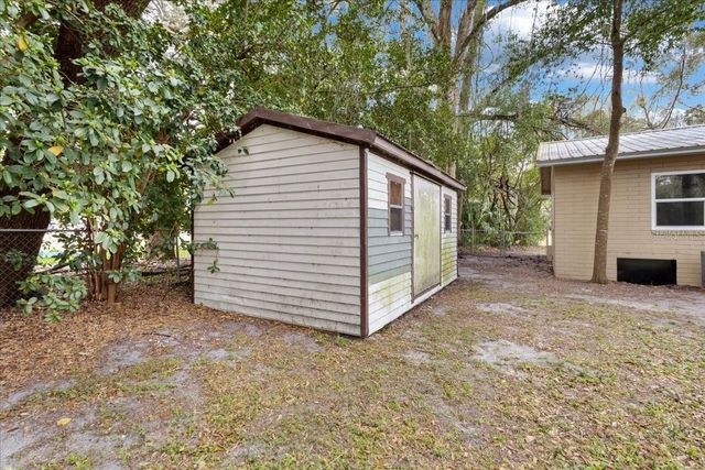 1312 NW 17TH AVENUE, Chiefland, FL 32626