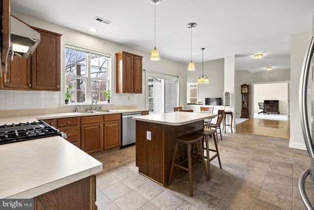 620 BIRCHLEAF DR, Collegeville, PA 19426