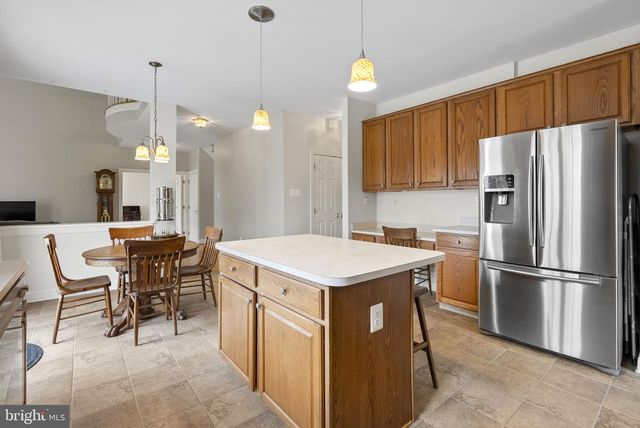 620 BIRCHLEAF DR, Collegeville, PA 19426