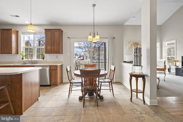 620 BIRCHLEAF DR, Collegeville, PA 19426