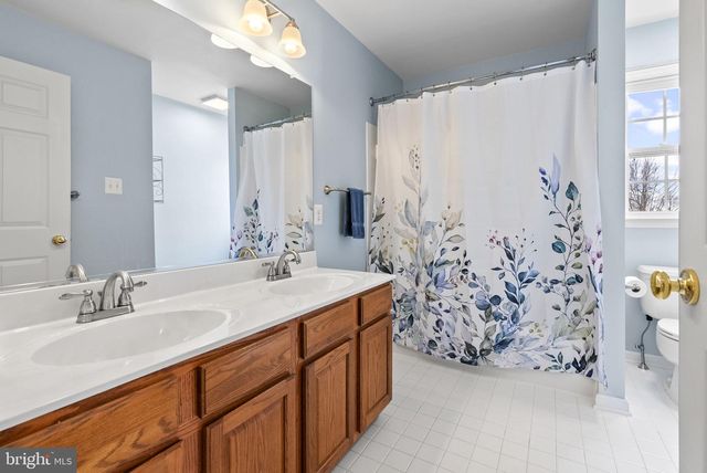 620 BIRCHLEAF DR, Collegeville, PA 19426