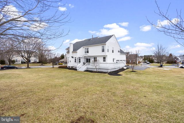 620 BIRCHLEAF DR, Collegeville, PA 19426