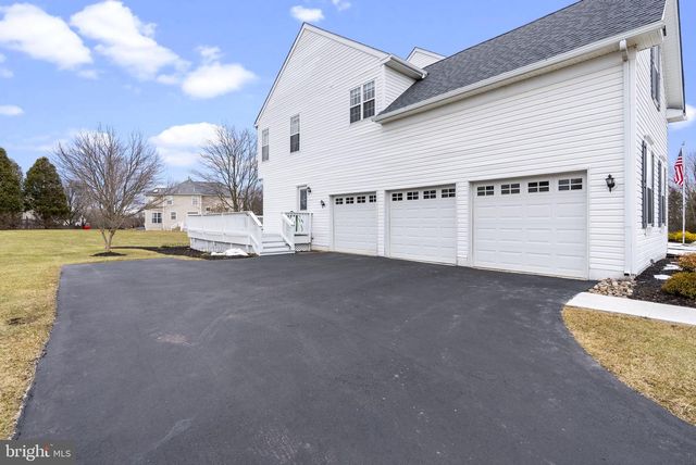 620 BIRCHLEAF DR, Collegeville, PA 19426