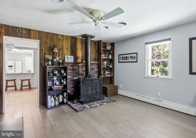 1519 HIGH HILL RD, Swedesboro, NJ 08085