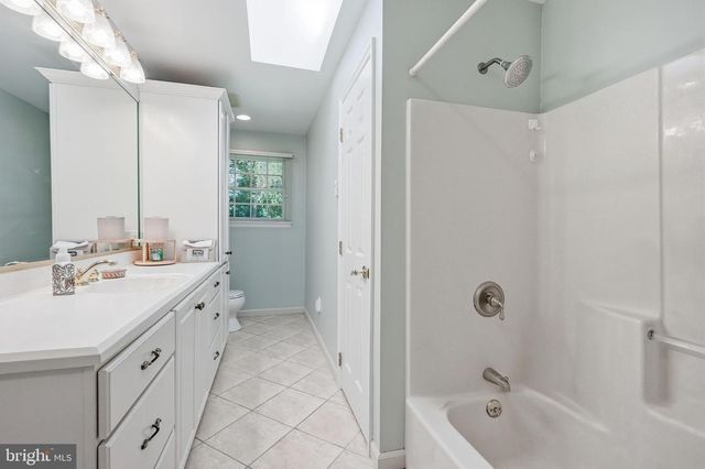 1519 HIGH HILL RD, Swedesboro, NJ 08085