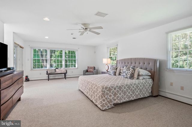 1519 HIGH HILL RD, Swedesboro, NJ 08085