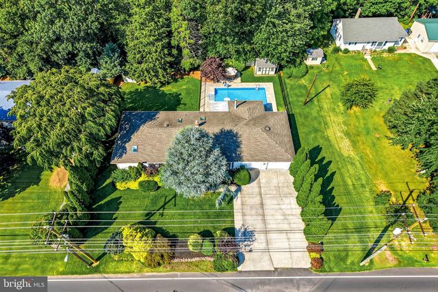 1519 HIGH HILL RD, Swedesboro, NJ 08085