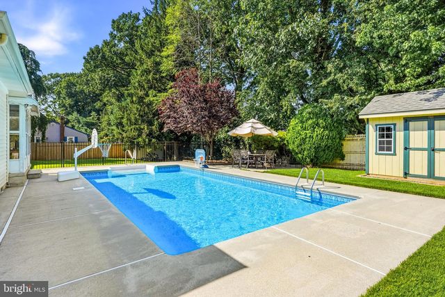 1519 HIGH HILL RD, Swedesboro, NJ 08085