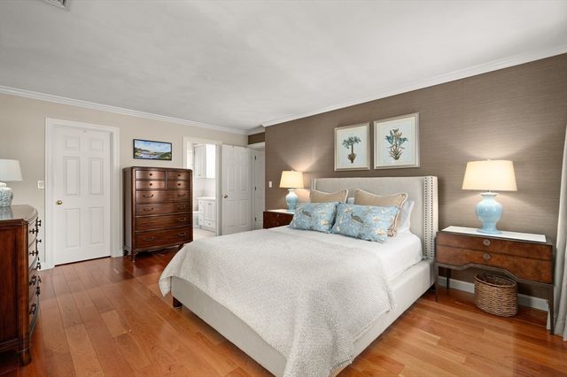2 Bishops Way, North Reading, MA 01864