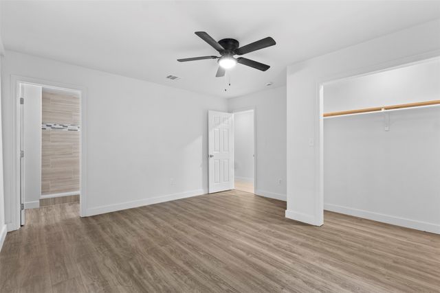 1017 E Washington Street, Paris, TX 75460