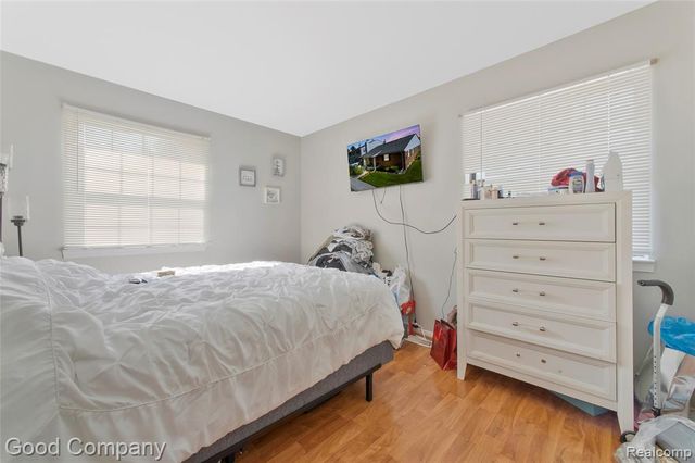 1801 Vine Way Drive 4, Canton, MI 48188