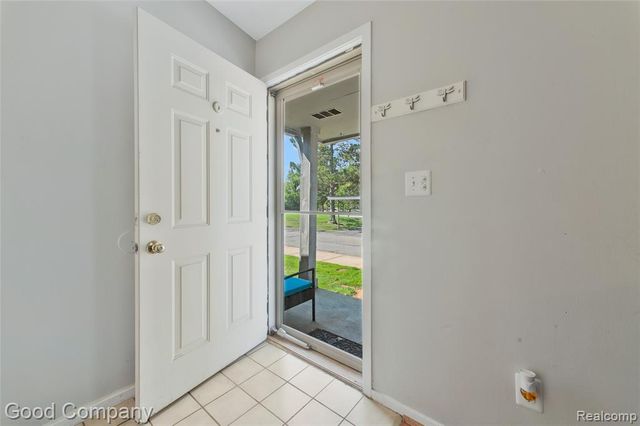 1801 Vine Way Drive 4, Canton, MI 48188