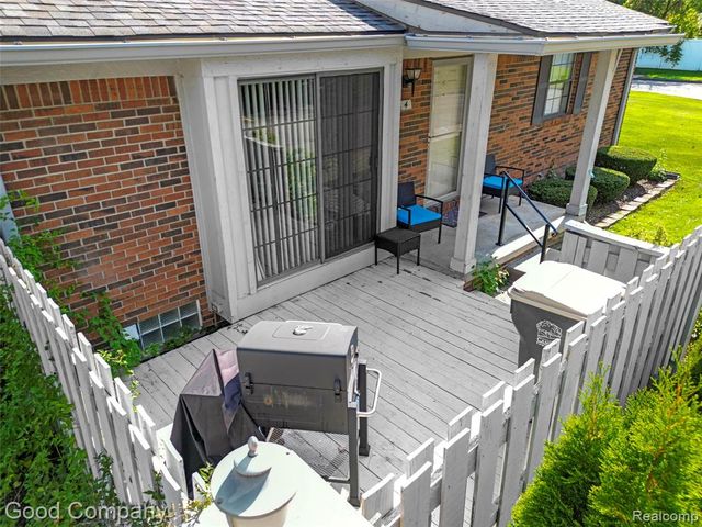 1801 Vine Way Drive 4, Canton, MI 48188