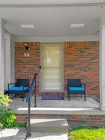 1801 Vine Way Drive 4, Canton, MI 48188