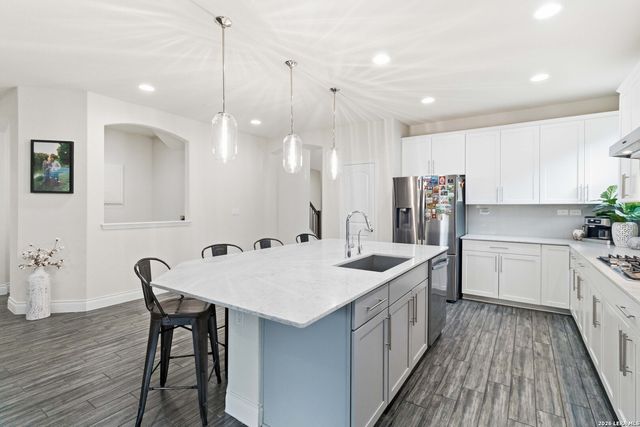7214 Cimarron Lake, Boerne, TX 78015