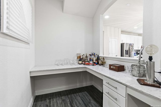7214 Cimarron Lake, Boerne, TX 78015