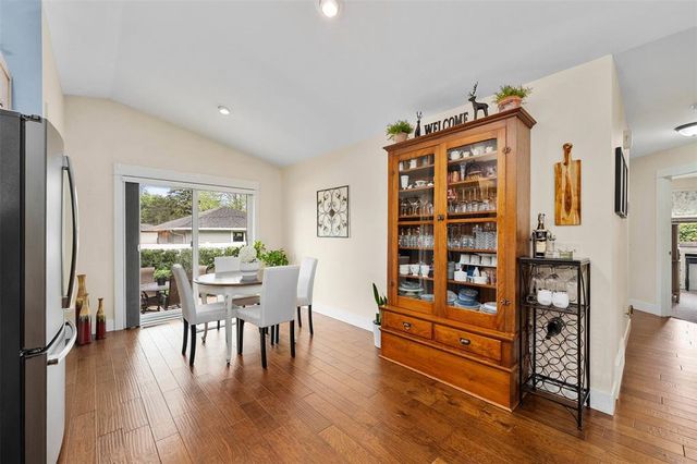 1715 E Clairemont Avenue, Eau Claire, WI 54701