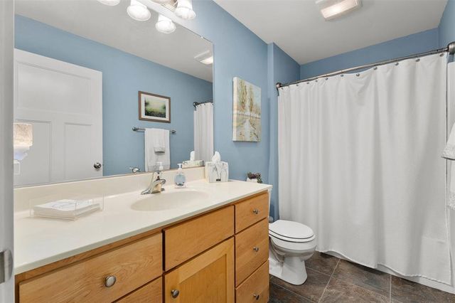 1715 E Clairemont Avenue, Eau Claire, WI 54701