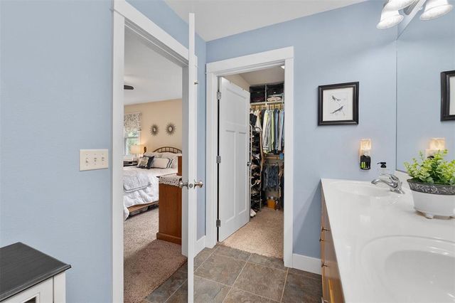 1715 E Clairemont Avenue, Eau Claire, WI 54701